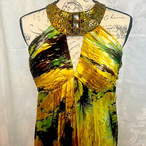 Size 10 Cachet silk, gold/green, jeweled, gown. - Picture 4 of 9